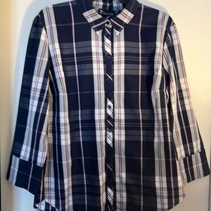 NY&CO Madison Shirt - Multi-Print Button-Front Secret Snap